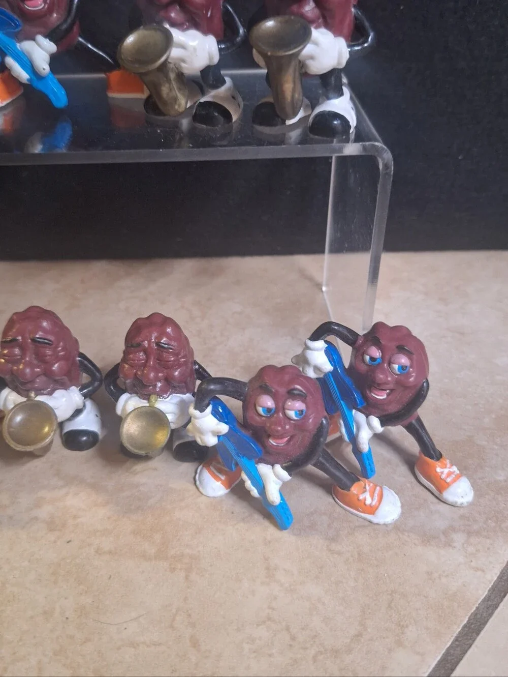 California Raisins 1987-88 Plastic Figurines Lot Of 11 Saxophone Guitar Musician
